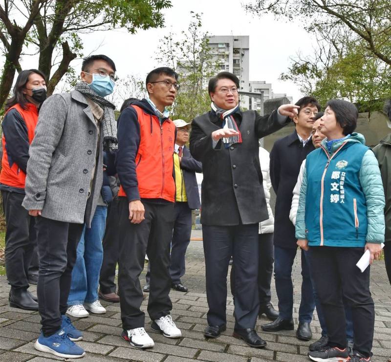 林右昌部長中央全力支持地方提升用路人安全 視察安樂區建德國中小通學步道改善計畫