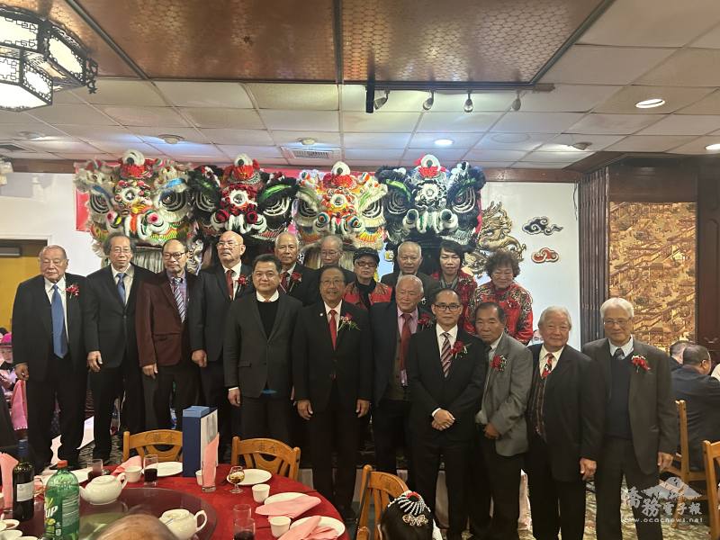 貴賓與四首長及顧問合影