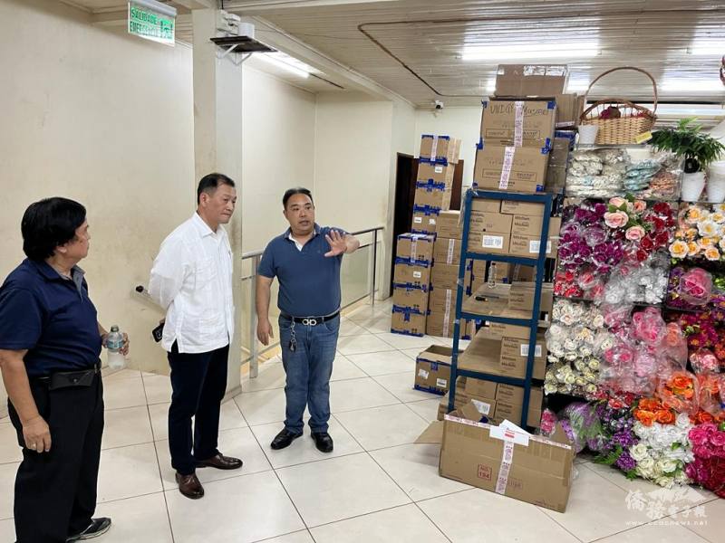 韓志正走訪貝多芳臺商店家