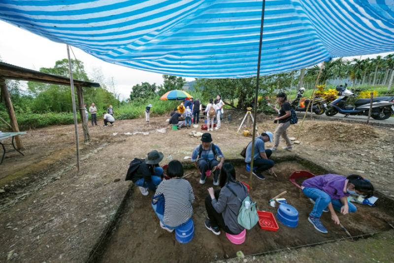 Due to the site’s unique importance, teams of archaeologists have been coming here since the Japanese era.