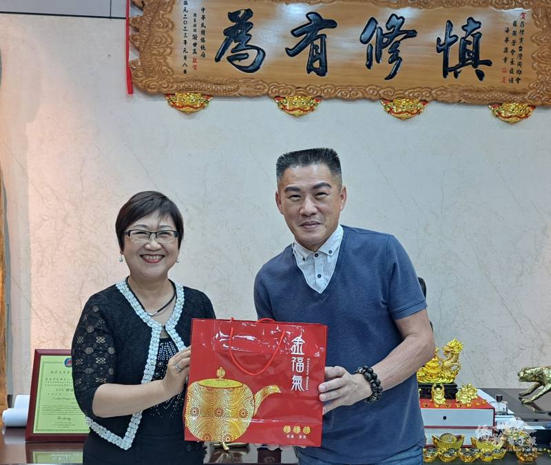 徐佳青拜訪MSK 建設開發集團總裁蘇國芳