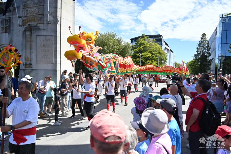 新龍點睛儀式順利完成