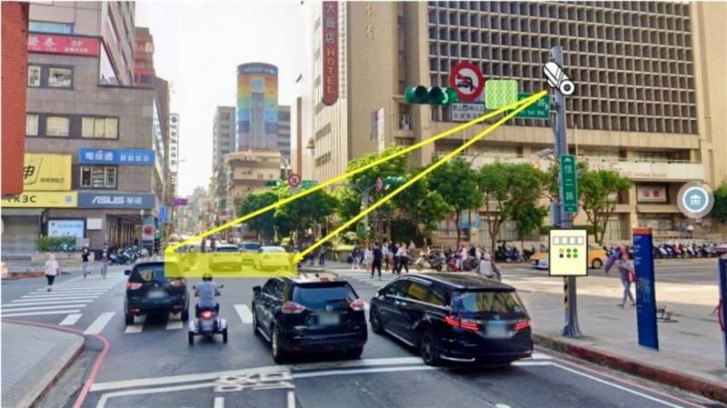 基隆市警察局在信二路、義一路口（圖）等共7處路口，輪調使用科技執法設備，相關設備已完成系統測試並驗收合格，5日起公告宣導，並將從26日起取締車輛不暫停讓行人先行。（基隆市警察局提供）