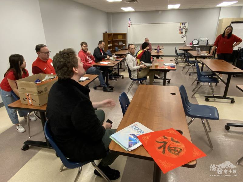 TCML運用僑委會《來！學華語》教材授課