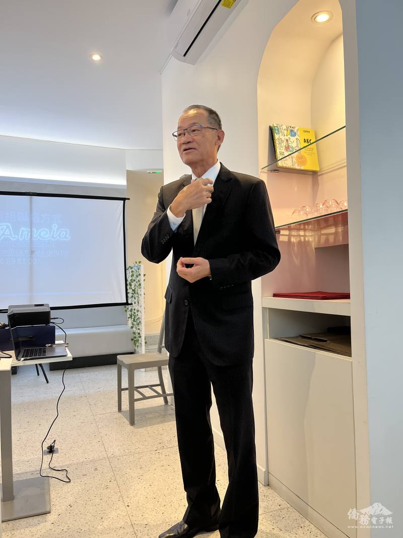 世界臺灣商會聯合總會輔導總會長黃行德致詞