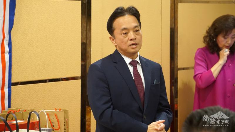 公使鄭榮俊致詞