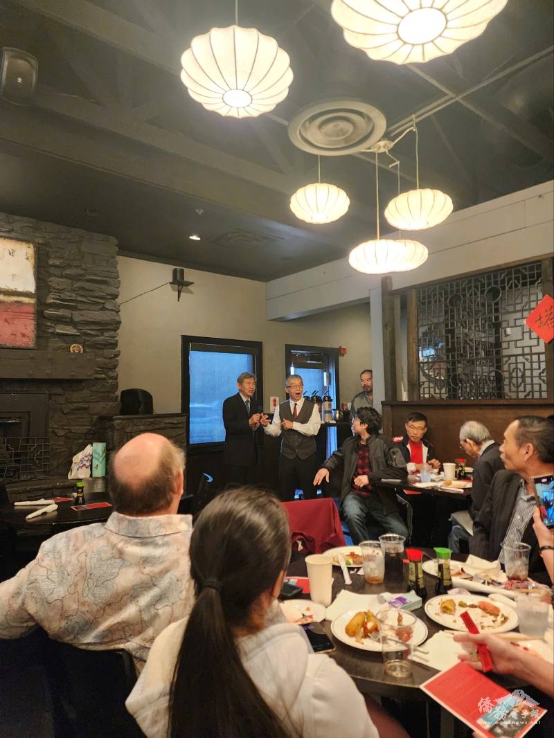 Steve Huang, Senior Expatriate Affairs Officer of the TECO-Miami, delivered a speech (provided by Chi-Ray Wu)