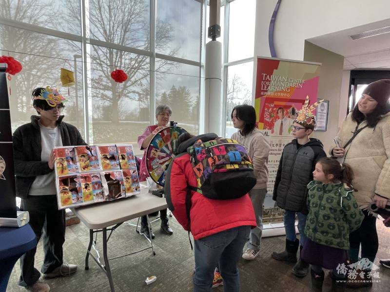 A creative "poke fun" game brought by the TCML of Washington DC Taiwanese School