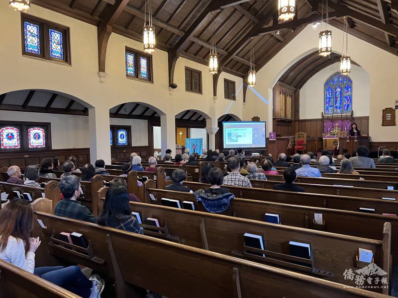 歐陽瑞琳長老主持追思禮拜