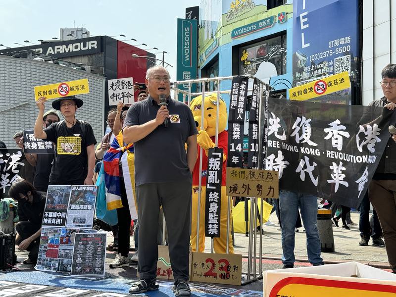人權工作者李明哲23日出席反23條集會時強調，中國從未依法治港，並以國家安全凌駕一切法律。