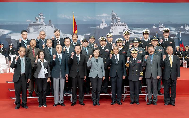 總統主持「海軍高效能艦艇安江及萬江軍艦交艦典禮」