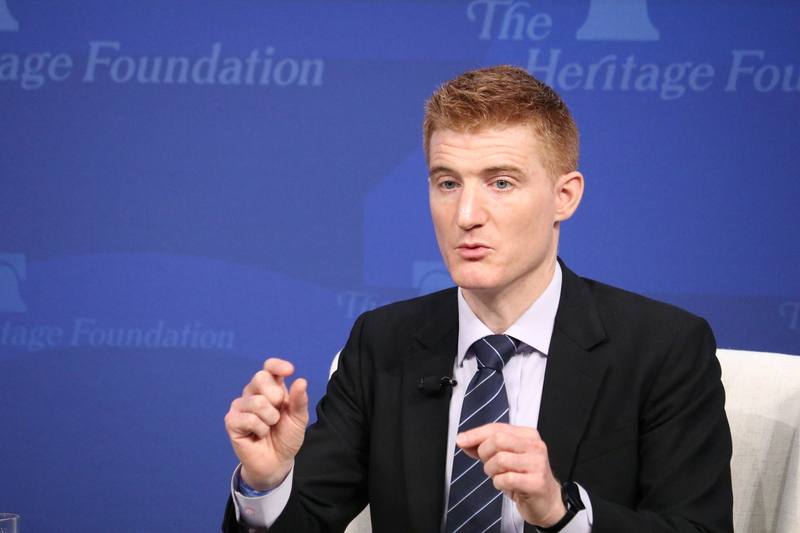 美國學者孔明尚28日在座談會指出，近來美國有政治人物和評論家質疑美國支持台灣的政策，他近日發表「美國對台灣的看法」報告，說明支持台灣是美國利益。