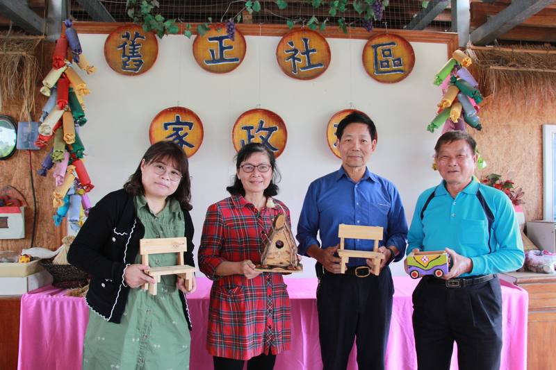 台中舊正社區成立銀髮木匠師工作室，透過木工技能，讓長者找回生活樂趣和自身價值，而經銀髮木匠師們巧手翻新，廢棄木棧板找回嶄新生命。