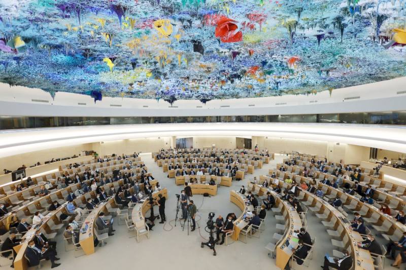 聯合國人權理事會5日通過決議，要求各國停止向以色列出售武器。(路透社/達志影像)