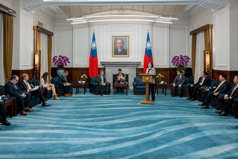 總統接見「美國智庫2049計畫研究所」訪問團，並致詞