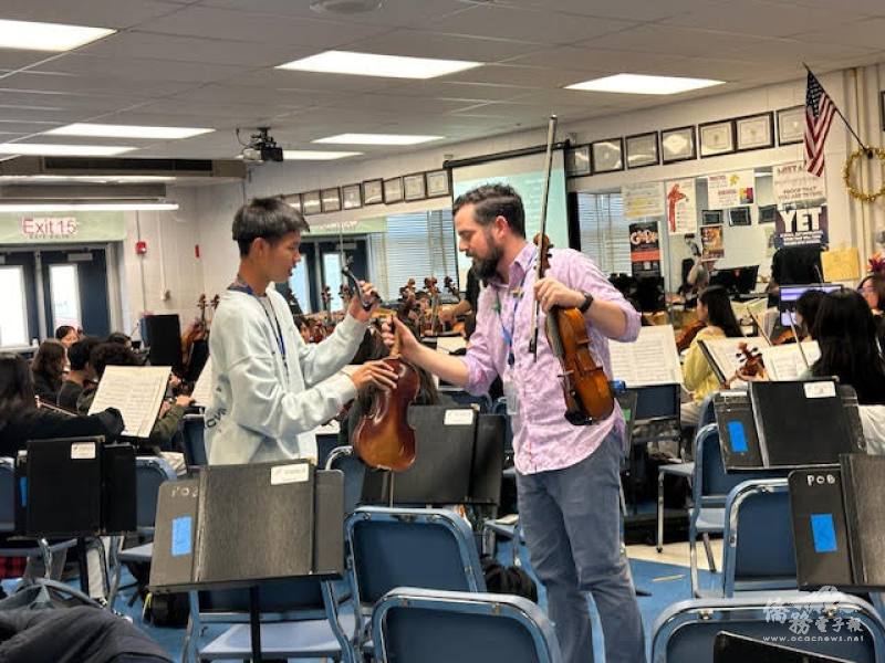 高雄中學學生參與JFK高中課堂活動