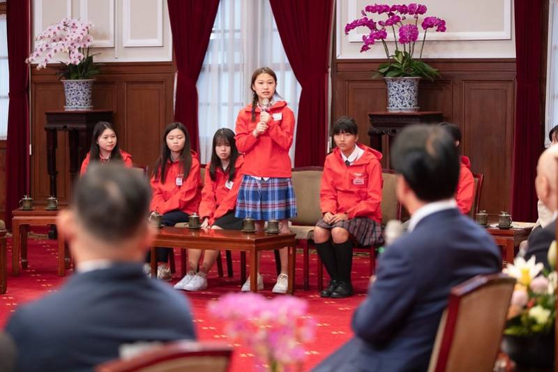 副總統接見第24屆「台新青少年志工菁英獎」傑出志工獎得主