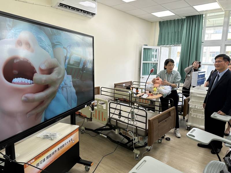 高雄醫學大學「大南方咀嚼吞嚥健康產業人才培育基地」實作場域