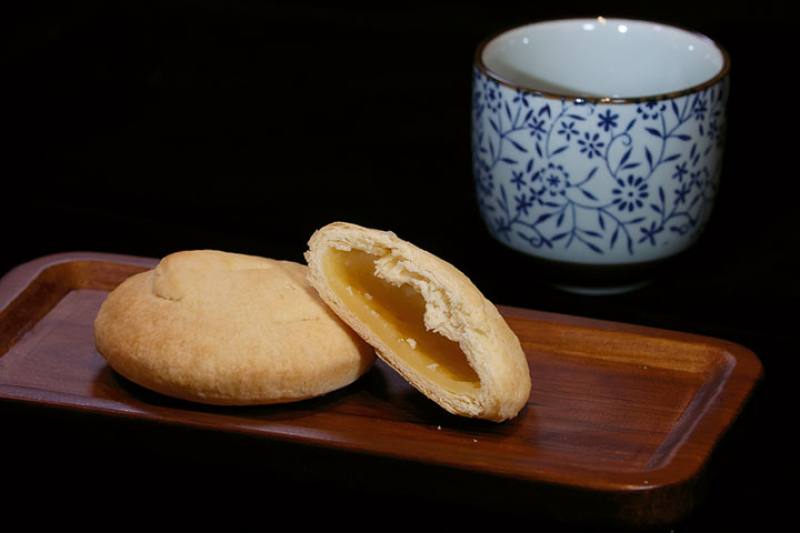 裕珍馨5.0版的奶油酥餅，從餅皮製程研發蜂巢狀餅皮，不易破碎。