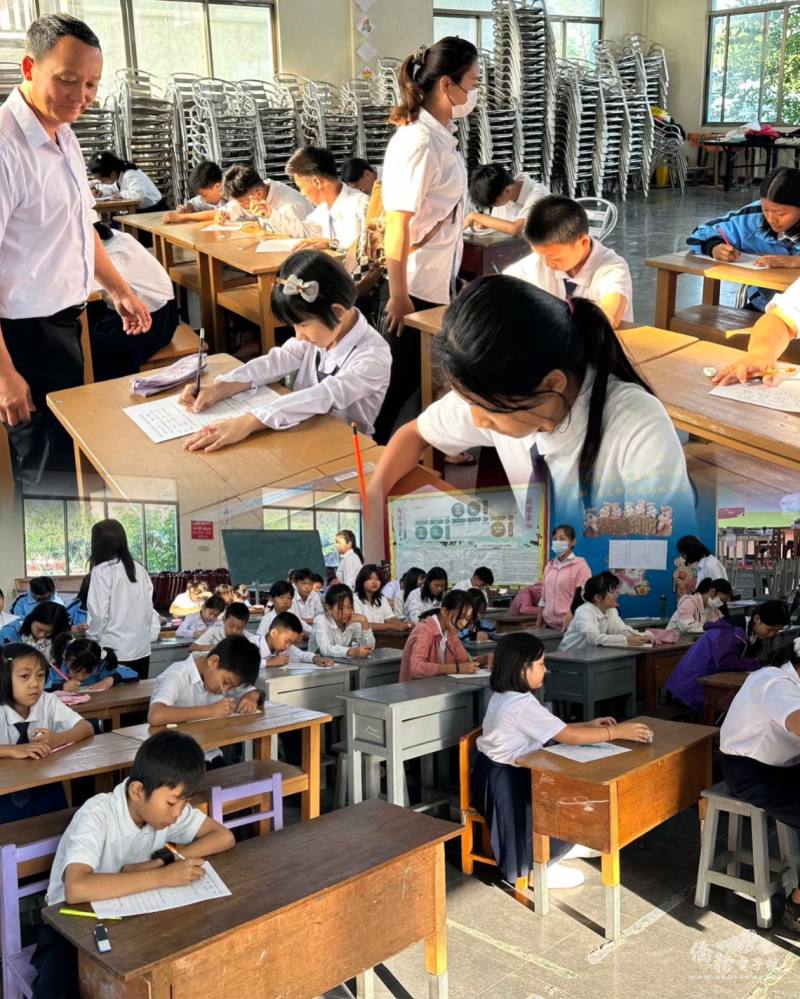 校長尹勝邦親臨現場為參賽者加油打氣