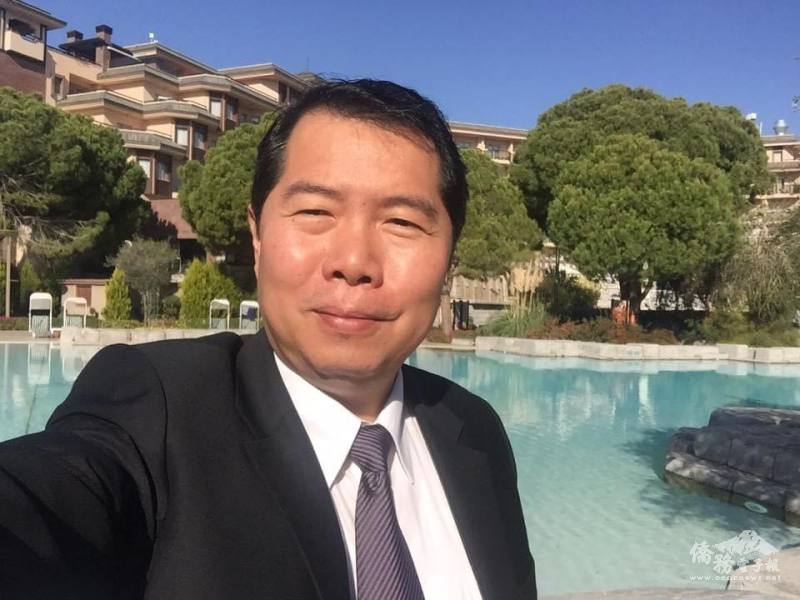 越南臺灣商會聯合總會總會長蔡文瑞號召越南僑胞回國慶賀，並擔任此次團長