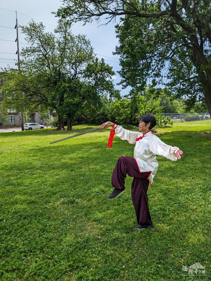 老師林嫃嫃太極劍展示
