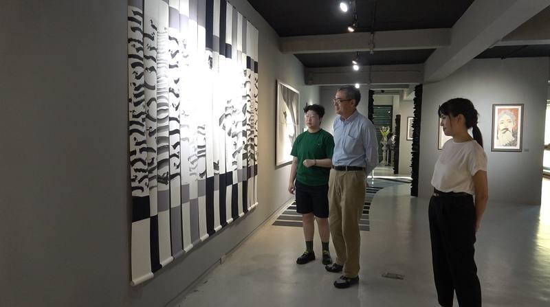 曼谷ARDEL's Third Place Gallery首次以東方水墨為主題，推出台灣新生代藝術家李冠嫾與王冠雅雙個展。