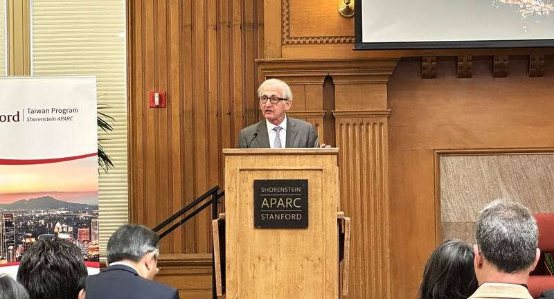 史丹佛大學舒思深亞太研究中心（Shorenstein APARC）2日啟動台灣計畫，與日本、韓國、中國等計畫並列。校長沙勒表示，台灣為當代民主燈塔，此計畫凸顯美台關係重要性，以及台灣在國際事務扮演的重要角色。