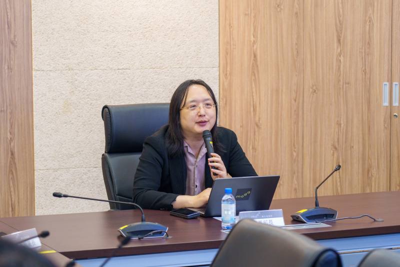 Moda is committed to promoting trustworthy AI by organizing deliberative democratic activities and inviting international AI vendors for exchange.