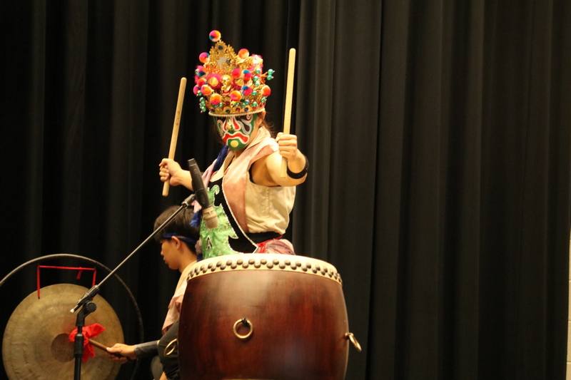 十鼓擊樂團19日在華府演出，曲目融入多項台灣傳統文化元素，獲得滿堂喝采。