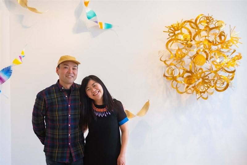 Tsai Hsiao-chi (right) with her husband Kimiya Yoshikawa (left). Photo courtesy of Tsai and Yoshikawa