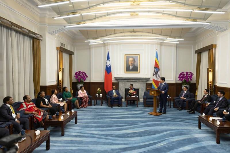 President Lai delivers remarks during bilateral talks with King Mswati III of Eswatini.