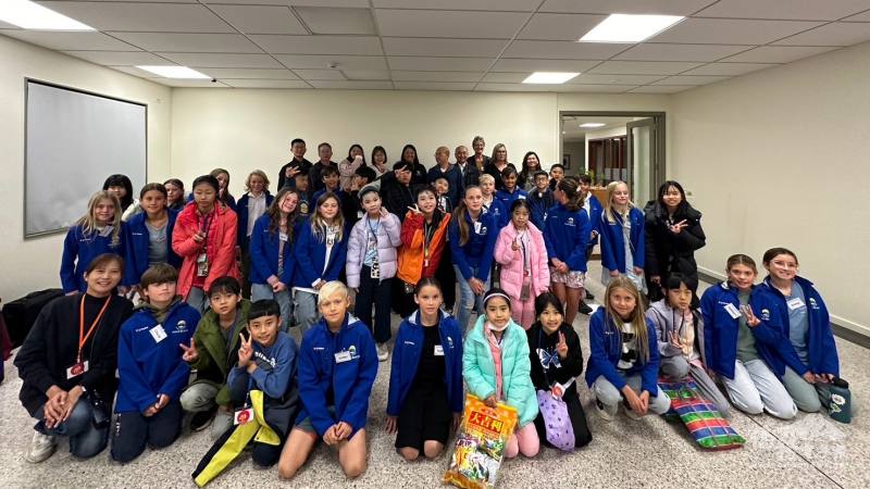 南投縣延平國小、Waihi Beach School及鳳興書院交流活動師生合影