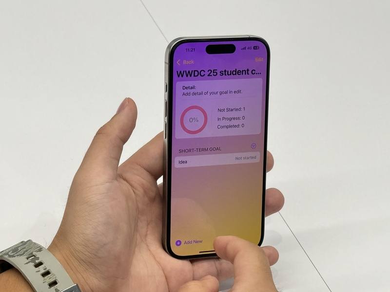 蘋果公司日前公布2024年WWDC學生挑戰賽獲獎名單，台灣獲獎者之一的江竑燁就讀內湖高中資訊班高三，他打造的MyGoal App，可以幫使用者建立工作清單，隨時檢視目標完成進度。