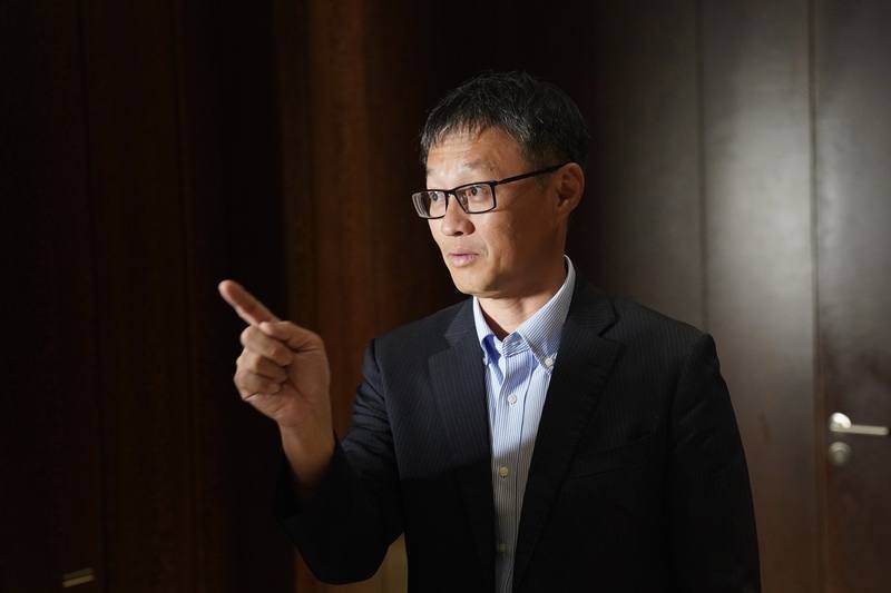 群聯自行開發打造「aiDAPTIV+」平台，在生成式AI領域化被動為主動。執行長潘健成（圖）毛遂自薦，願協助國科會TAIDE計畫，研發適合台灣語言、文化特性的大型繁中AI語言模型。