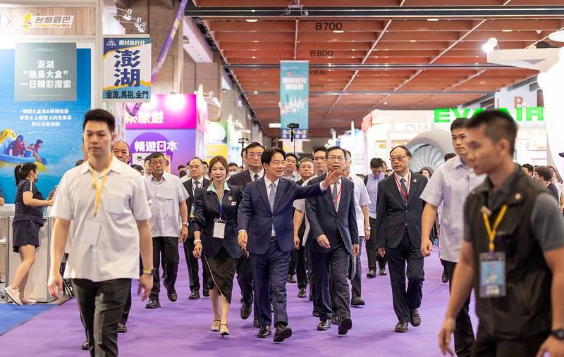 總統出席「台北國際觀光博覽會開幕記者會」