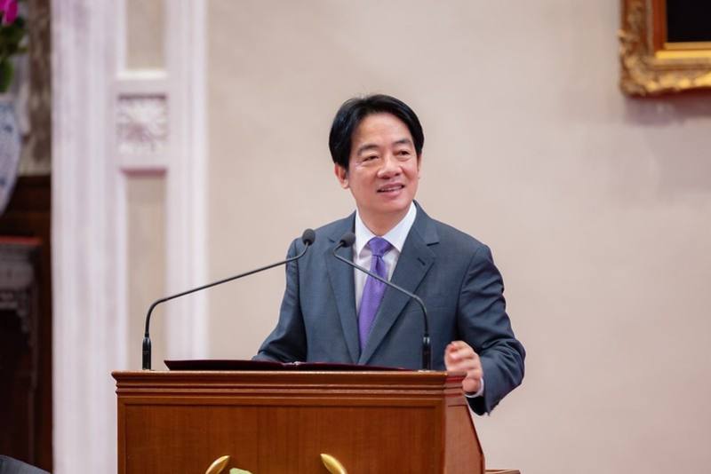 總統接見「社團法人中國工程師學會113年度各項獎章得獎人」，並致詞