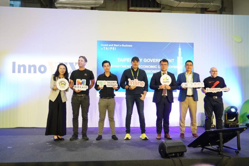 Photo of speakers and special guests