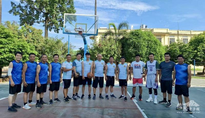 首屆「留臺杯」籃球聯誼賽隊員合影