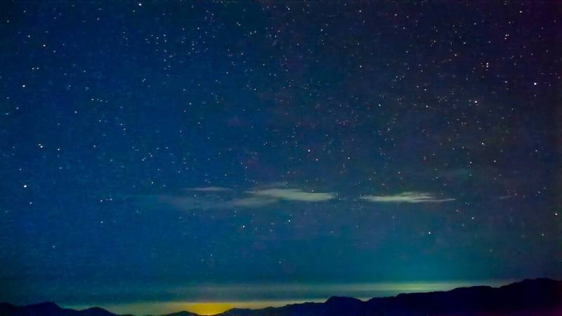 南橫公路通車後因施工夜間管制進入，台東縣政府近日在南橫最高點埡口大關山隧道設置即時星空影像，讓全球民眾共賞南橫祕境之美。圖為埡口星空。（台東縣政府提供）