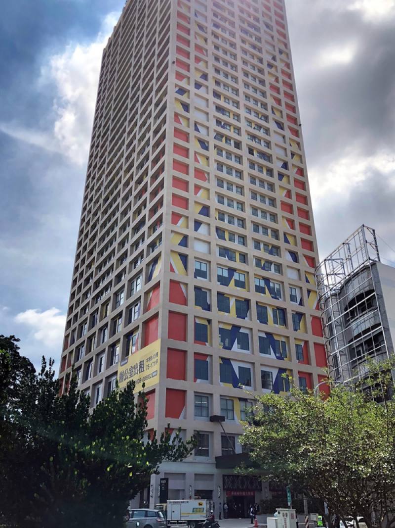 麗寶集團旗下，全台連鎖星級飯店的「福容大飯店」首度與跨國酒店集團「洲際酒店集團」合作，打造雲嘉地區最高樓的嘉義福容voco酒店，27日舉行開幕酒會。