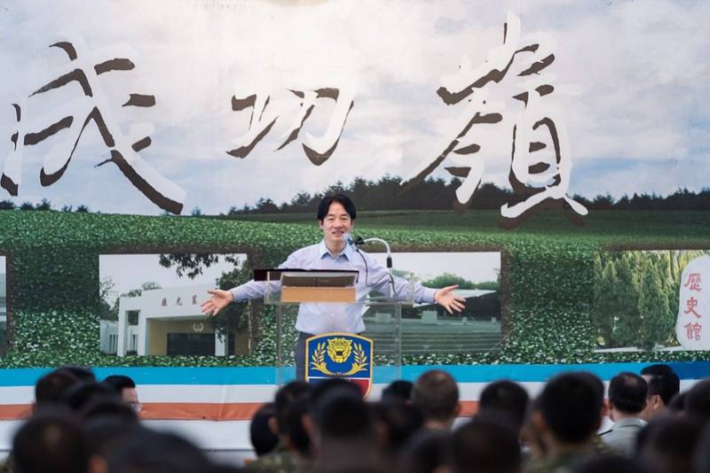 總統視導「成功嶺新兵訓練」並致詞