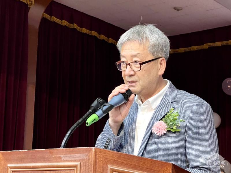 漢城華僑中學112學年度畢業典禮由校長于植盛主持