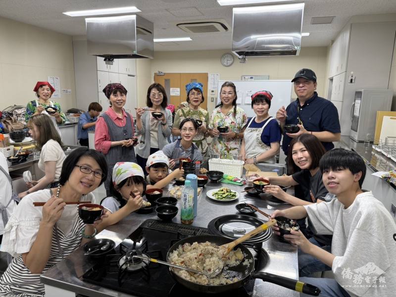 料理完成後大家都吃得心滿意足