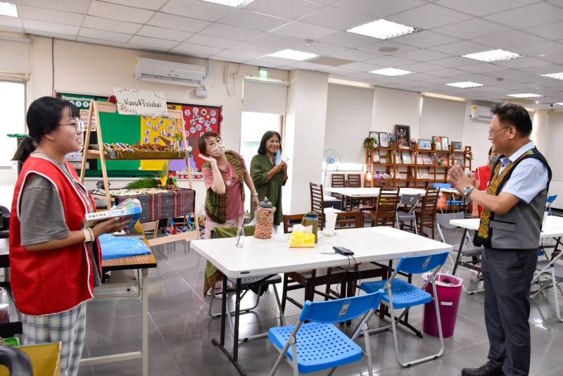 主委視察屏東縣原住民族多元共融館