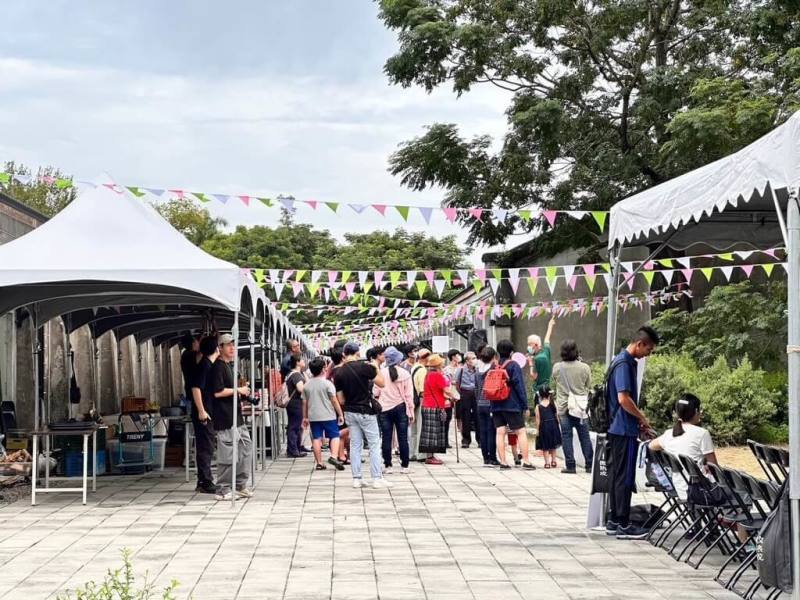 旗山糖廠社區發展協會19日起連3天將在旗山糖廠舉辦「旗山遊記寵物野餐派對」活動，藉此讓更多民眾認識旗山糖業文化故事，歡迎民眾帶寵物一起參與。（高雄市農業局提供）