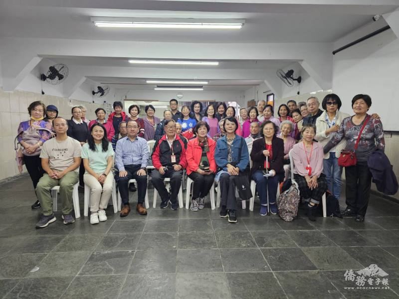 出發前大家合影