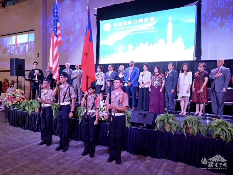 年會貴賓陣容包括2位聯邦眾議員、3位德州州議員以及6個北德州城市的市長