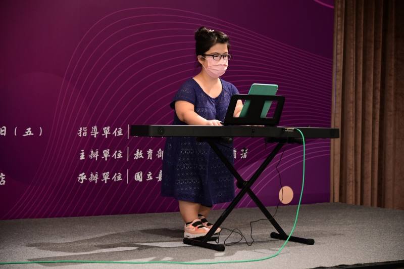 2017年獲獎者楊蕙菱鋼琴表演