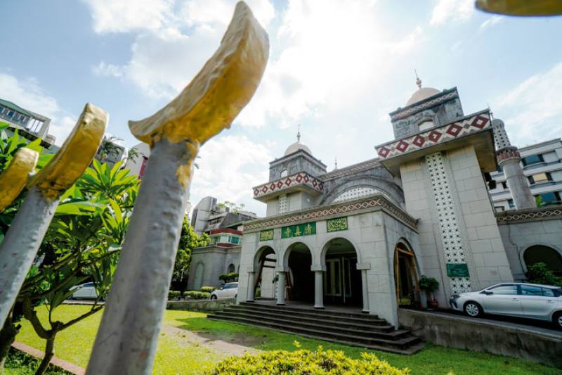 The Taipei Grand Mosque is an essential stop on the itineraries of visiting dignitaries from Islamic countries.